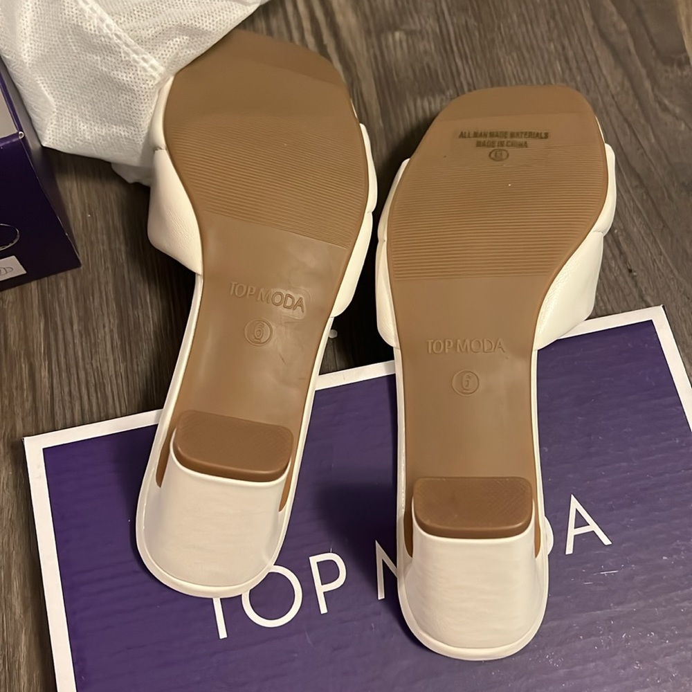 TOP Moda White Heels - Picture 3 of 4